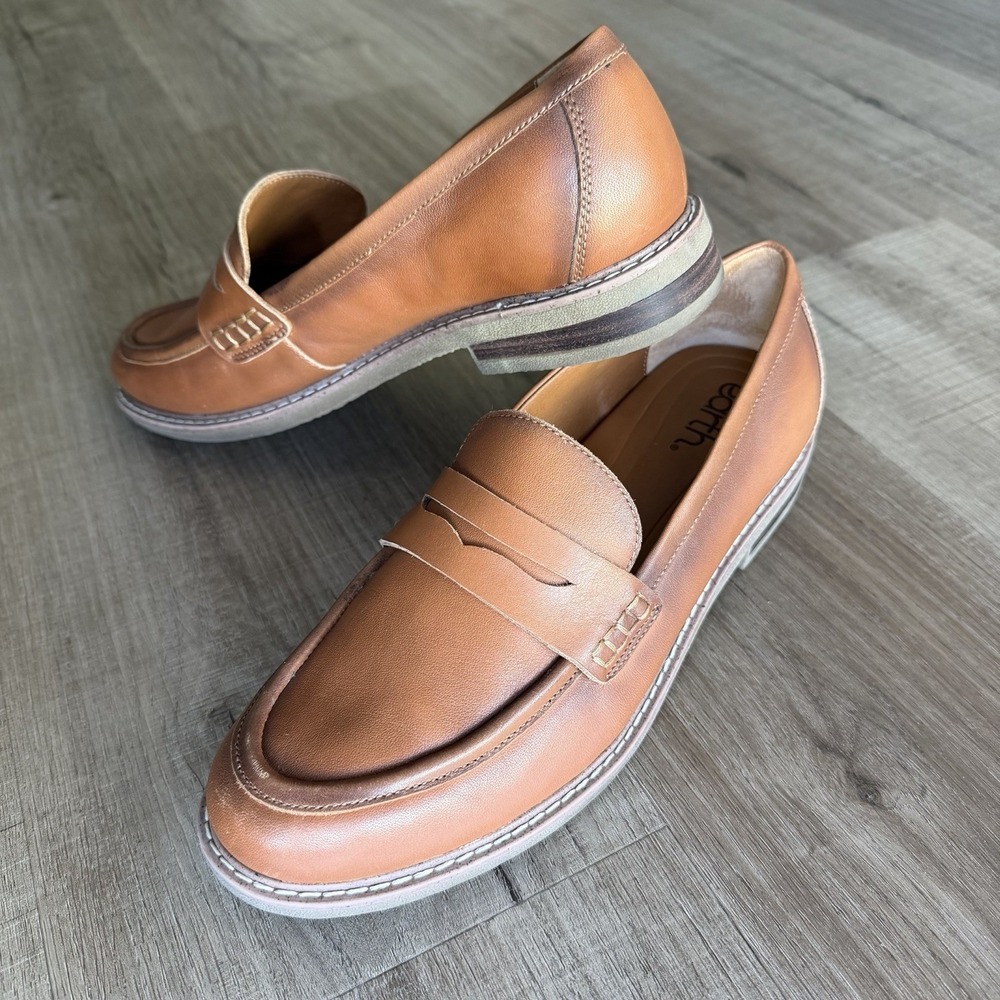 Earth Javas Women's Brown Leather Comfort Loafers Slip-On Flat Rubber Sole Shoes